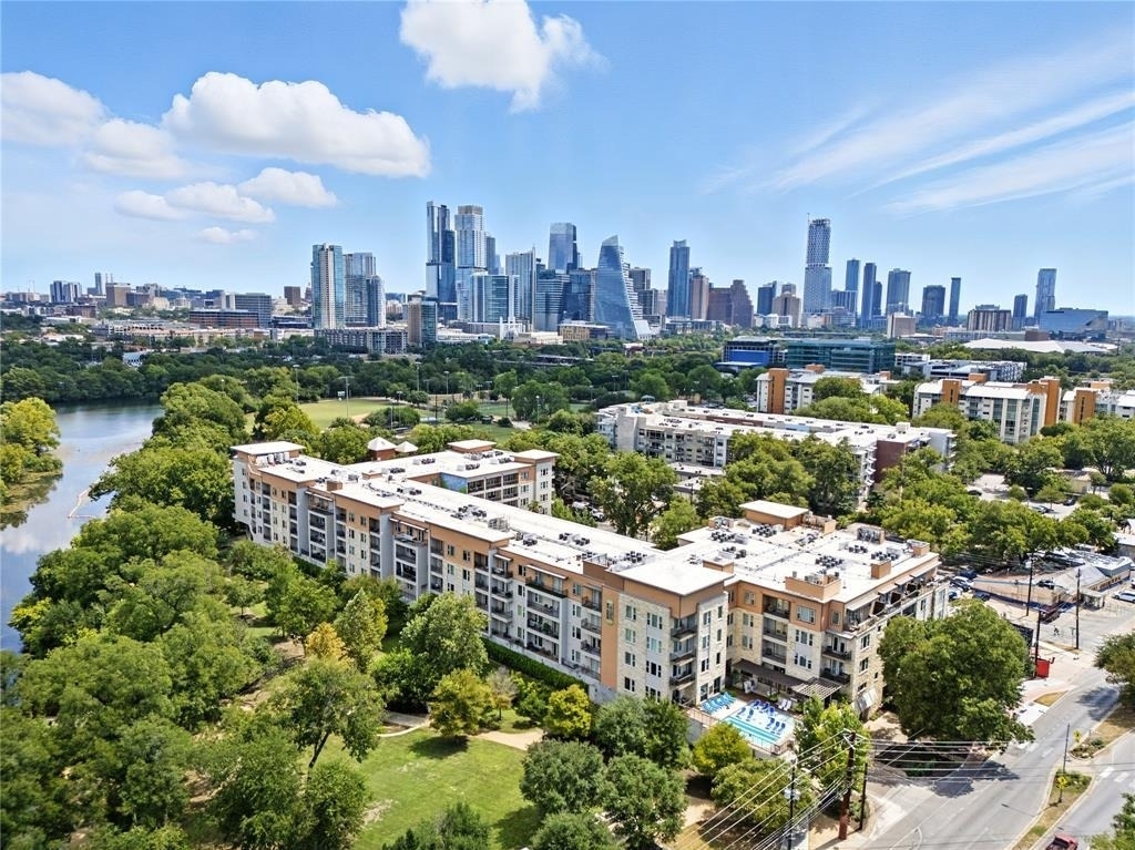 1900 Barton Springs Rd - Photo 30
