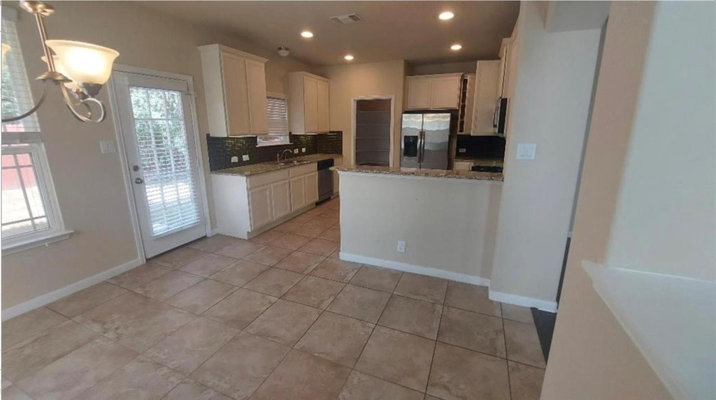 8404 Harrier Dr - Photo 7