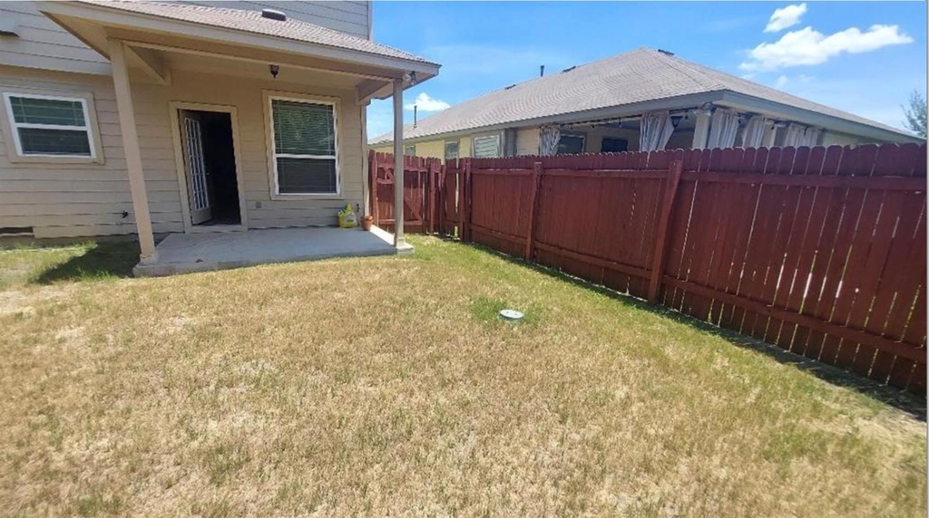 8404 Harrier Dr - Photo 13
