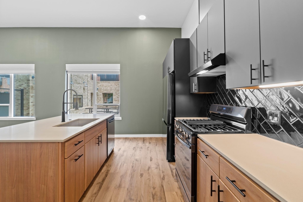 4510 Terry O Ln - Photo 4