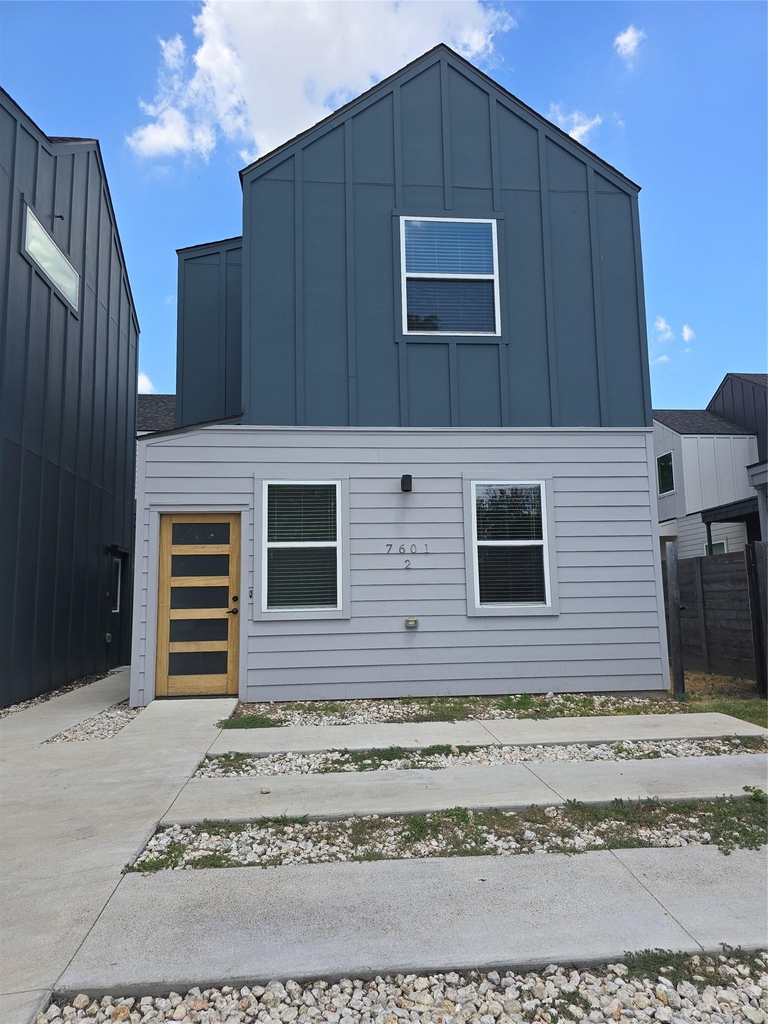 7601 Carver Ave - Photo 13