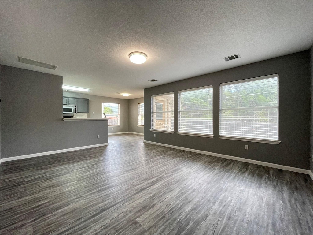 3638 Windhill Loop - Photo 9