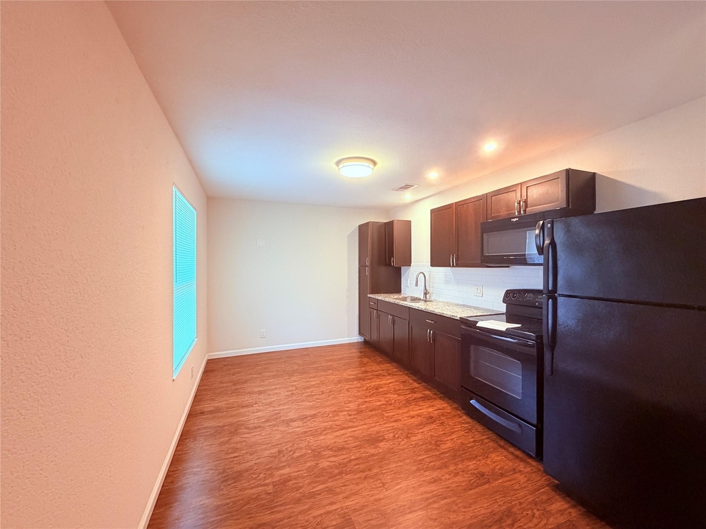 1508 Big Meadow Dr - Photo 6