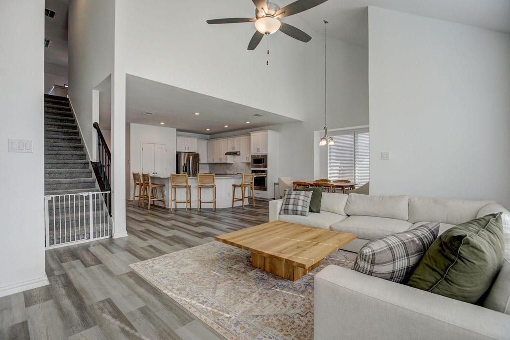 308 Monteforte Rd - Photo 4