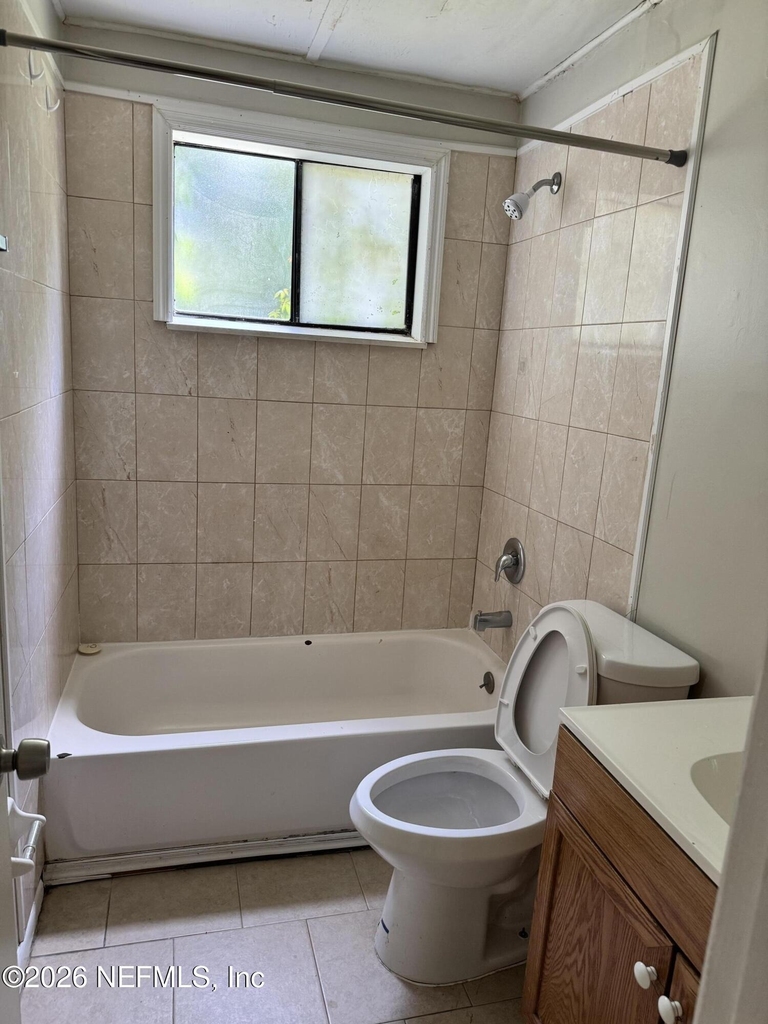 5147 Westchase Court - Photo 4