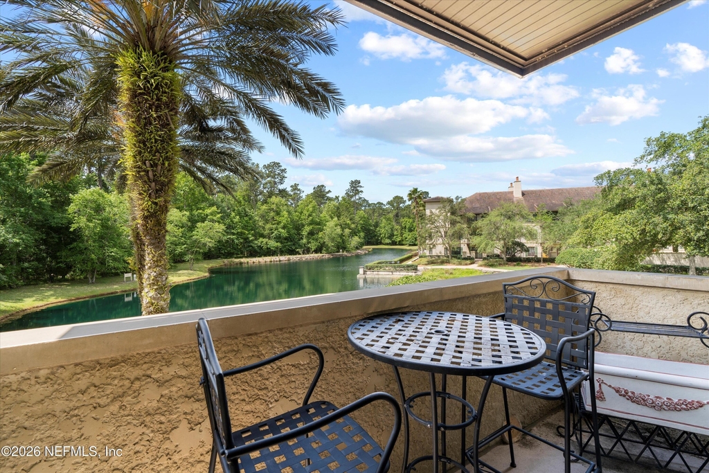 945 Registry Boulevard - Photo 0