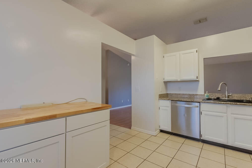 7760 Allspice Circle W - Photo 5