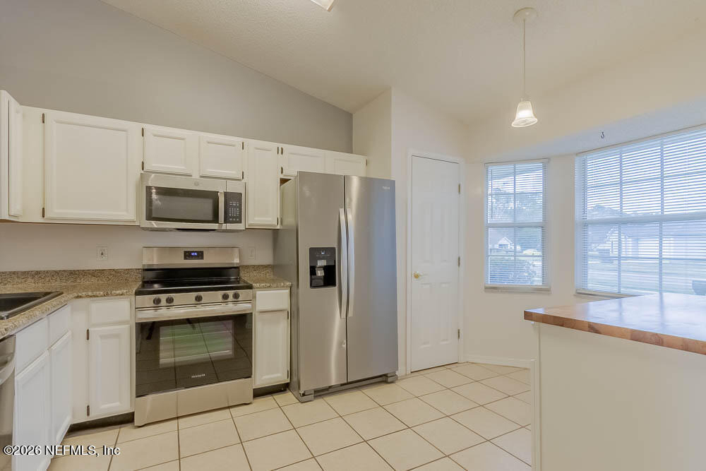 7760 Allspice Circle W - Photo 4