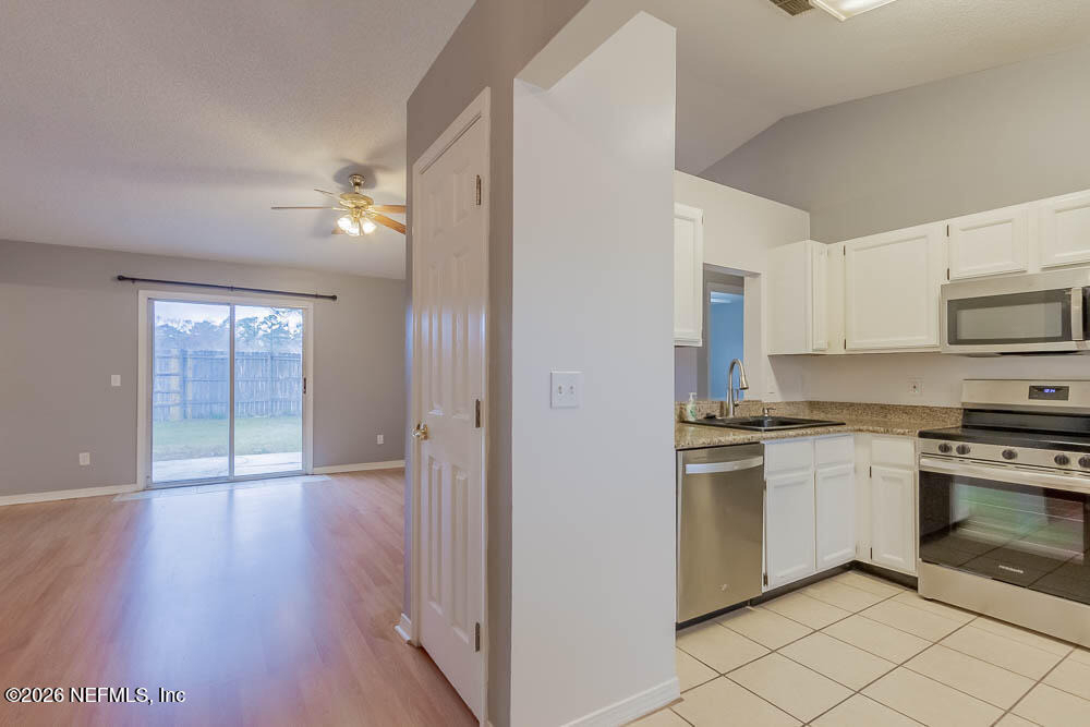 7760 Allspice Circle W - Photo 3
