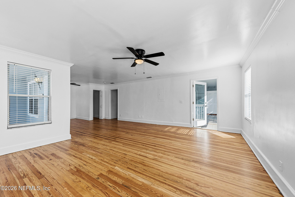 214 Margaret Street - Photo 8