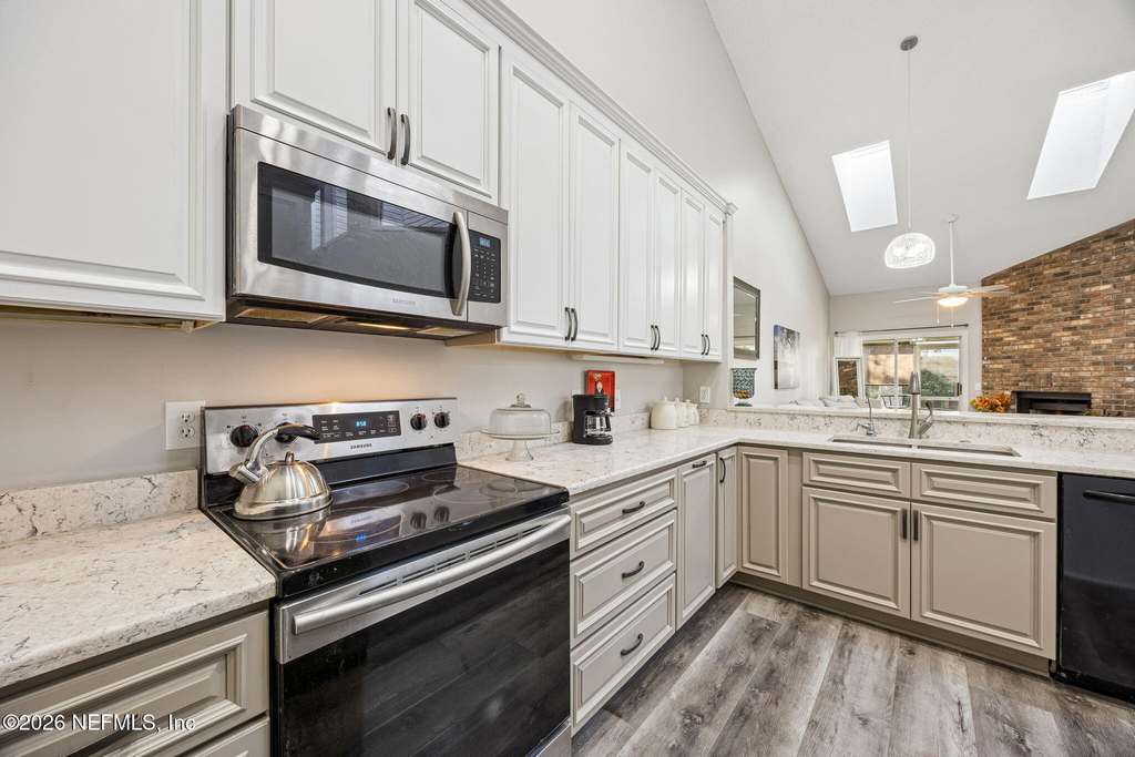 12036 Arbor Lake Drive - Photo 7