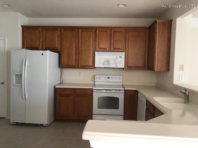8395 Cannonwood Lane - Photo 2