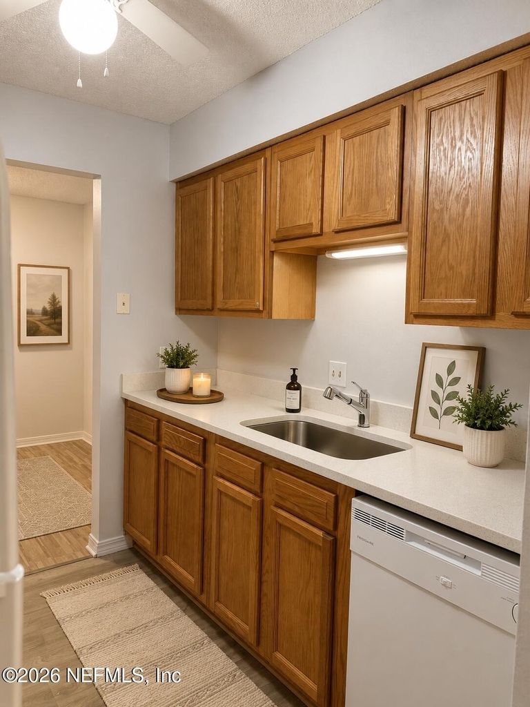 459 Lombard Street - Photo 11