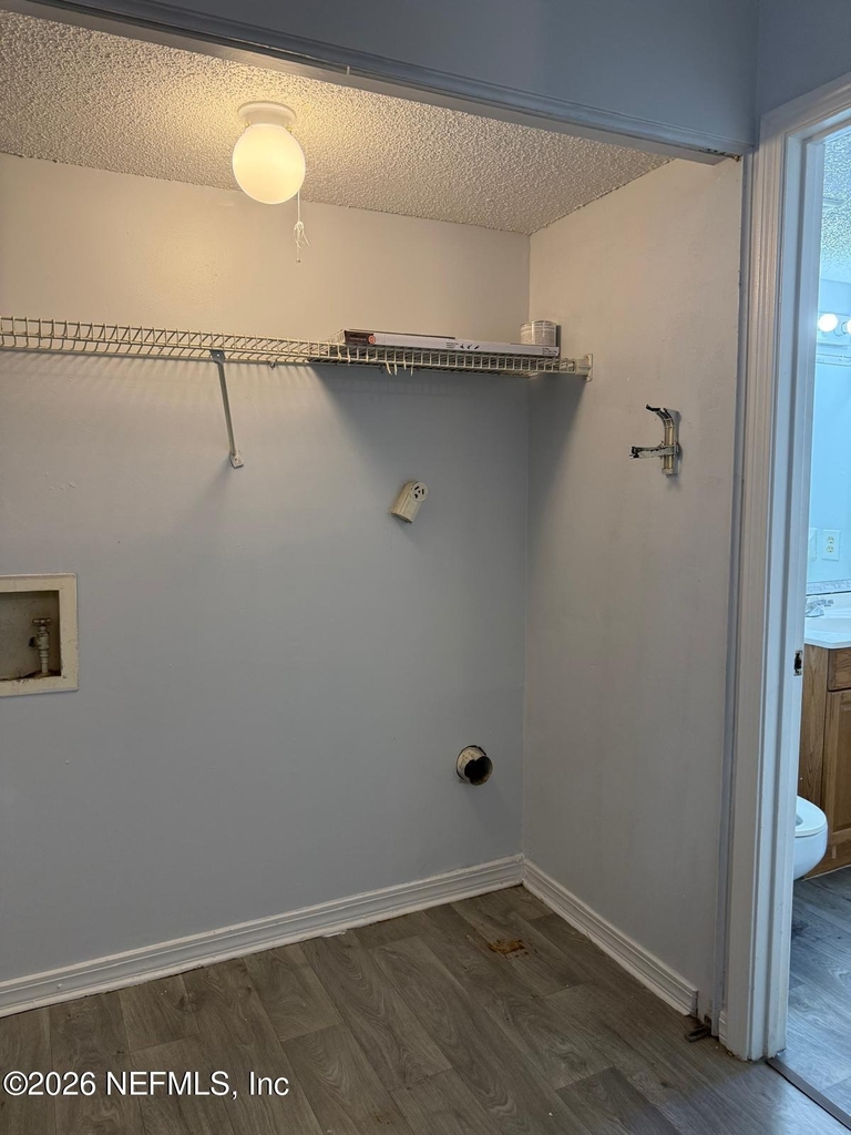 459 Lombard Street - Photo 9