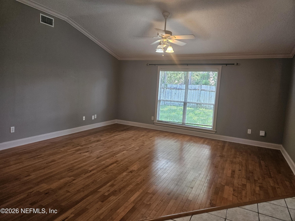 2338 Cool Springs Drive N - Photo 5