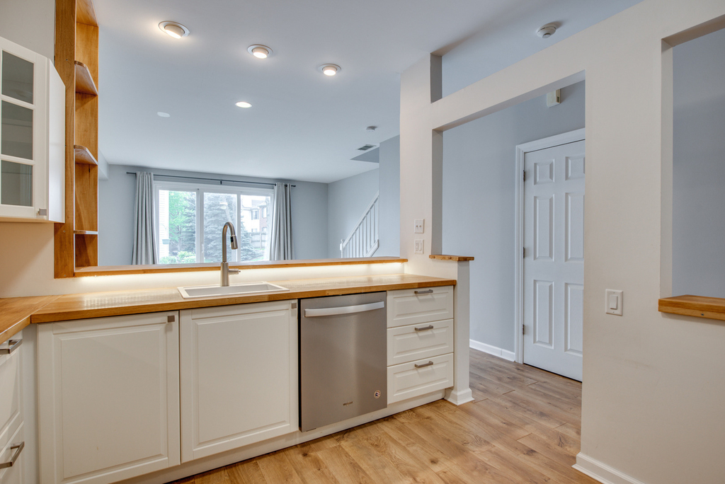 2527 Bordeaux Lane - Photo 6