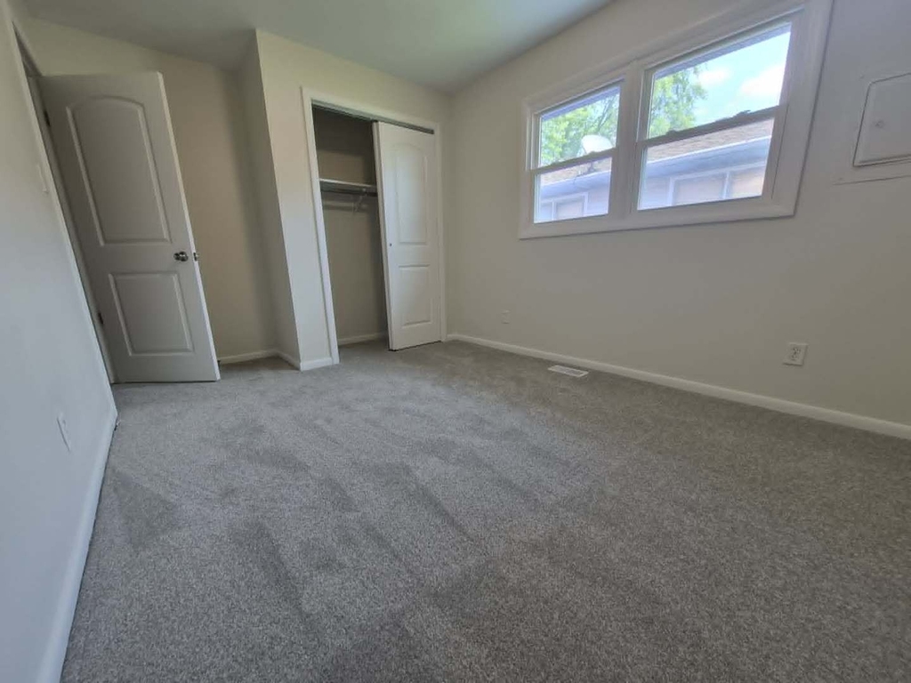 227 Mohawk Drive - Photo 5