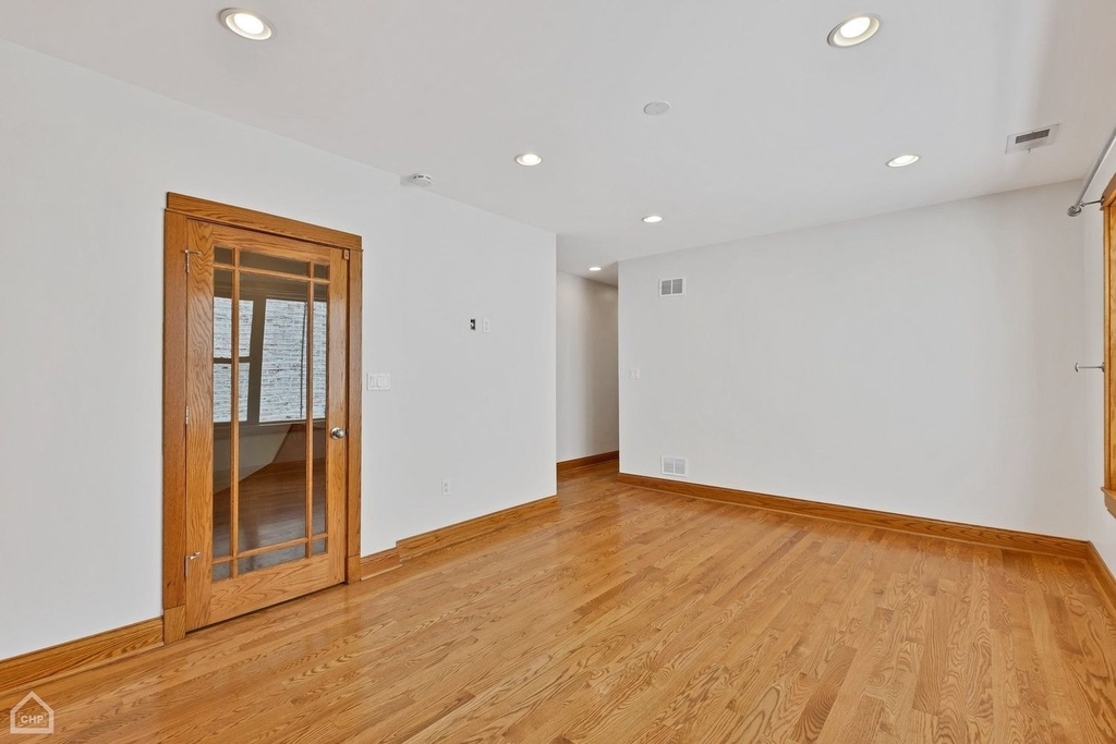4544 N Western Avenue - Photo 1