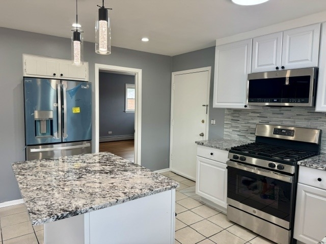 8523 W Winnemac Avenue - Photo 11