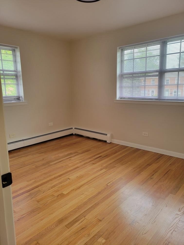 1725 Howard Avenue W - Photo 4