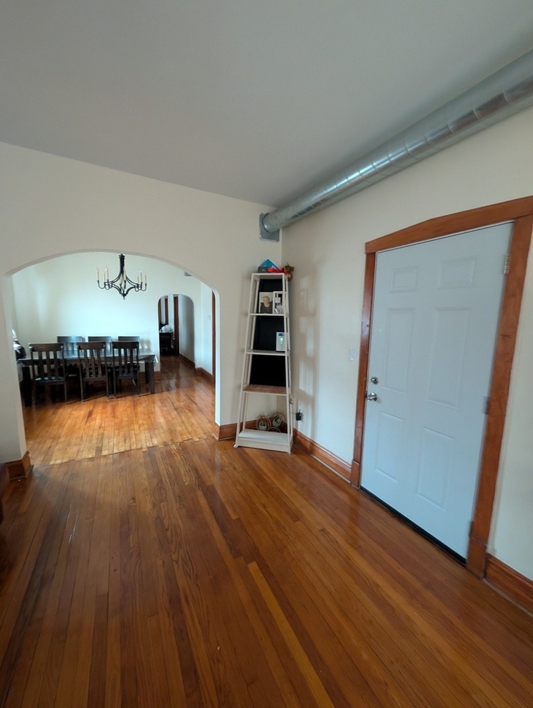 5433 S Millard Avenue - Photo 8