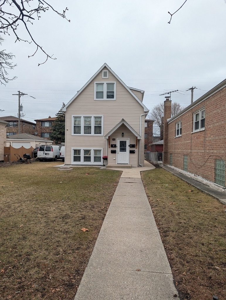 5433 S Millard Avenue - Photo 0