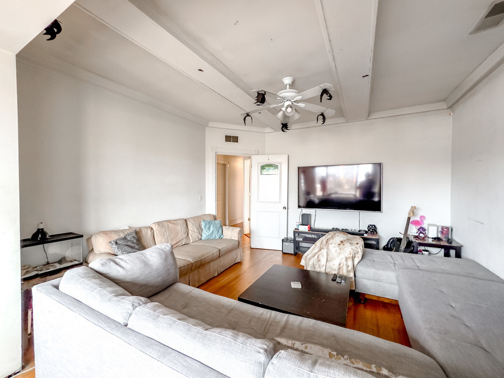 6711 N Sheridan Road - Photo 7