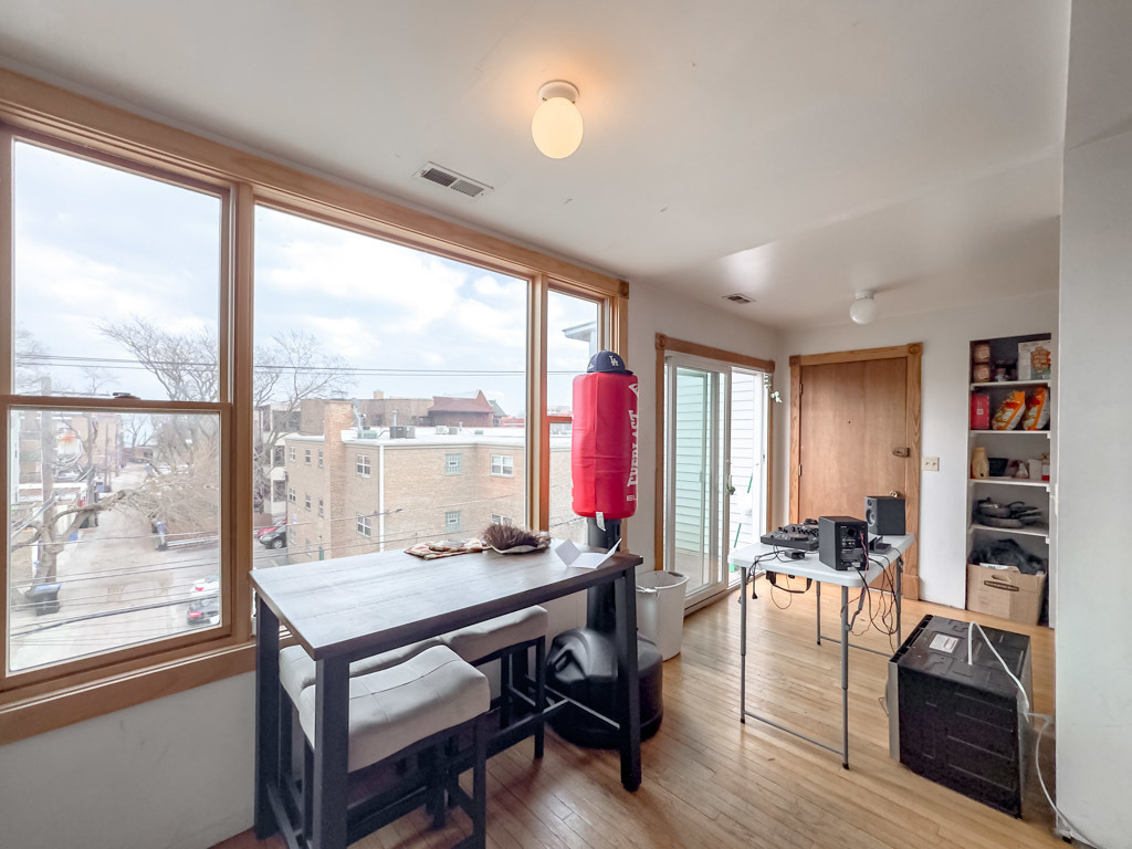 6711 N Sheridan Road - Photo 5