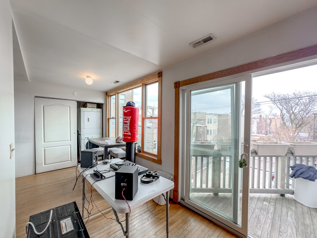 6711 N Sheridan Road - Photo 4