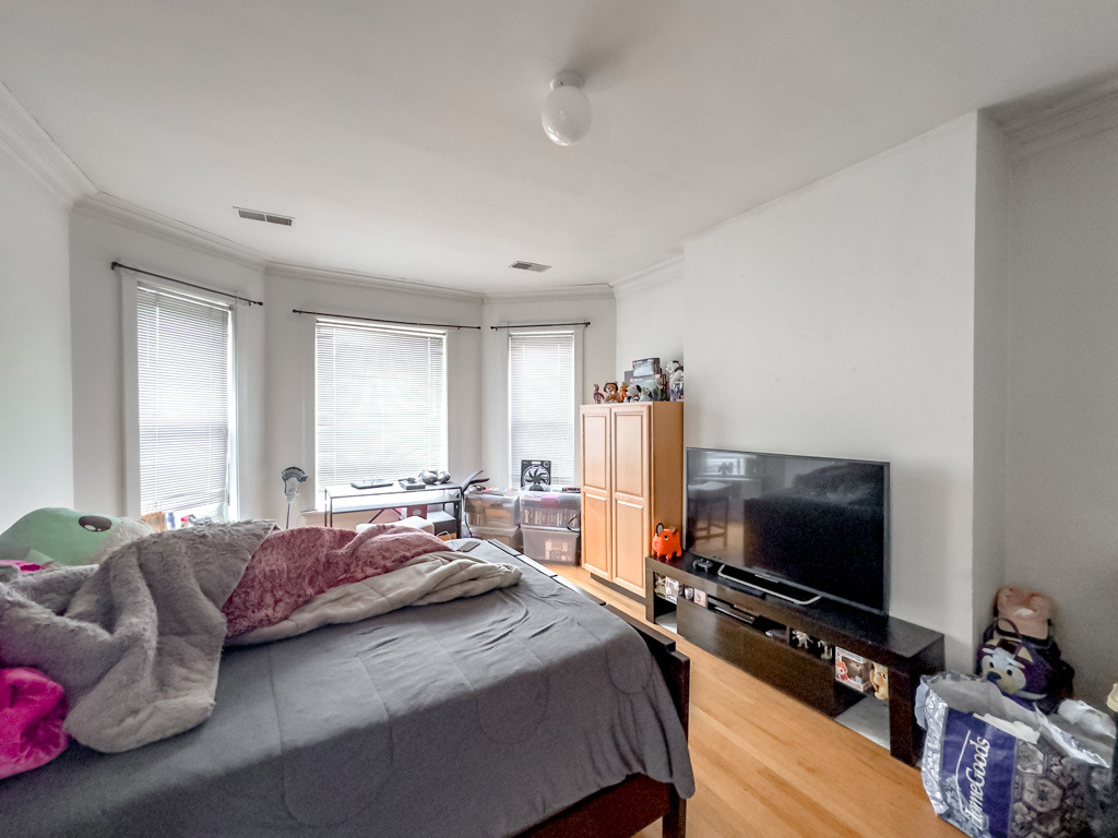 6711 N Sheridan Road - Photo 17