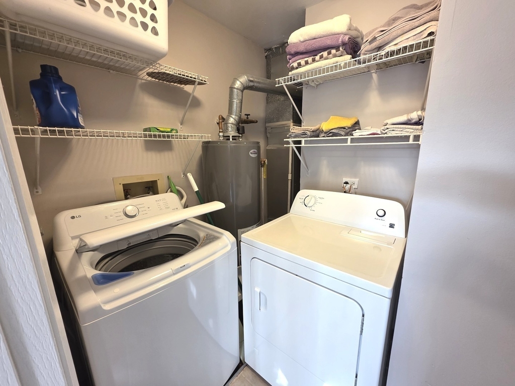 953 Brunswick Circle - Photo 7