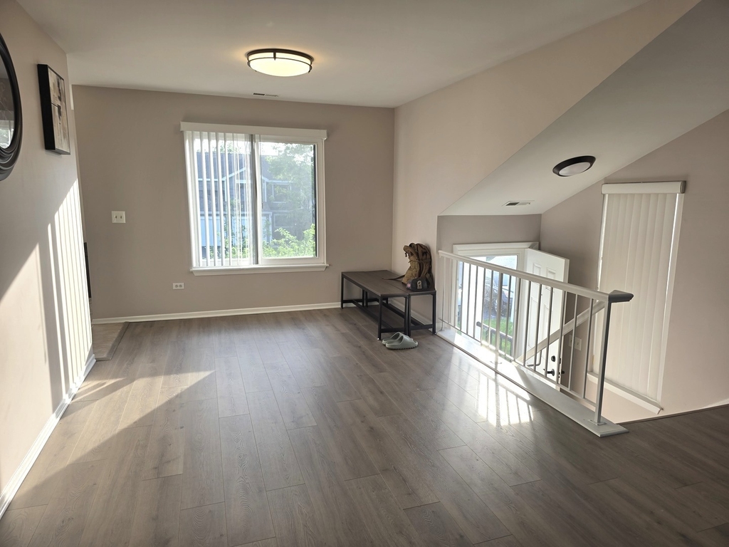 953 Brunswick Circle - Photo 5