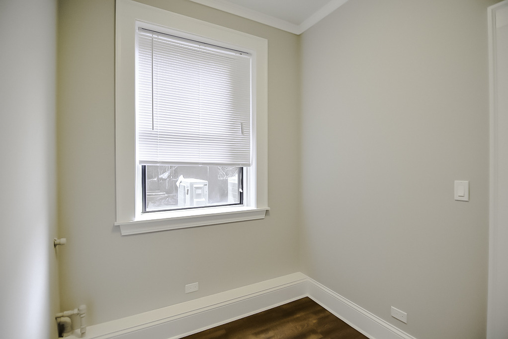 817 W Lakeside Place - Photo 12