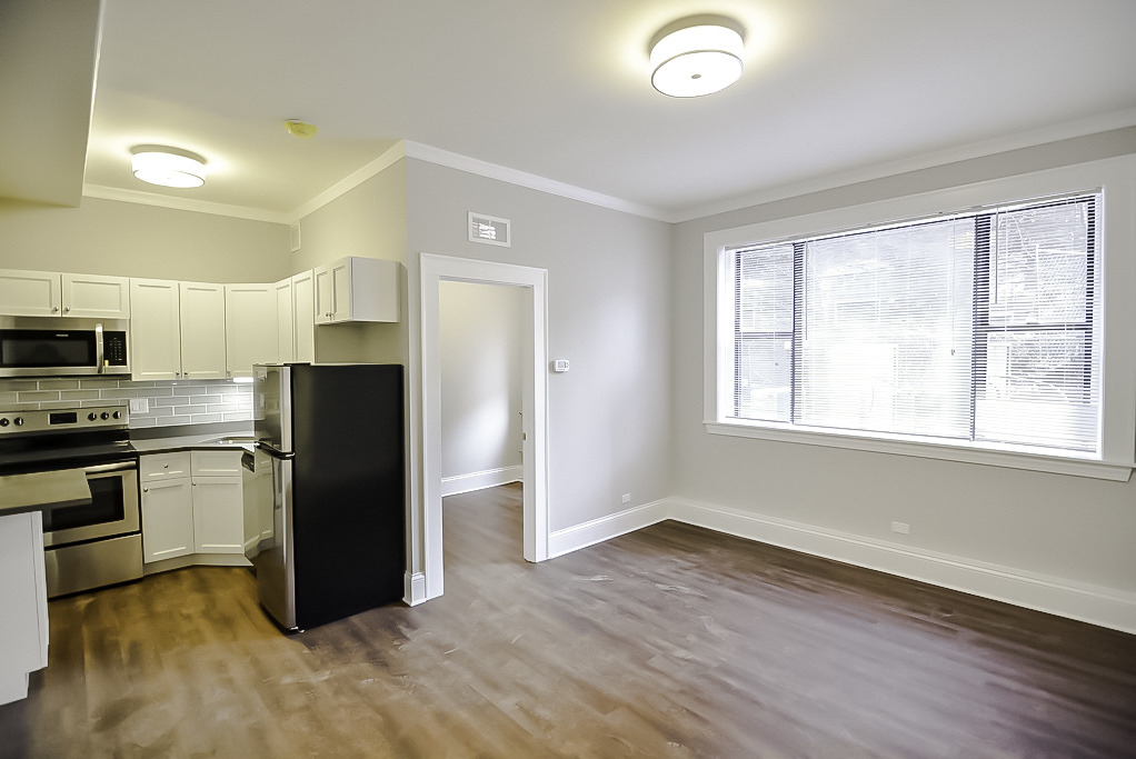 817 W Lakeside Place - Photo 8