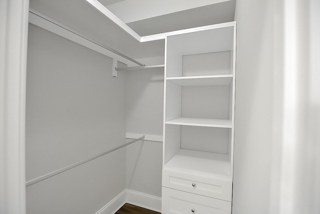 817 W Lakeside Place - Photo 19