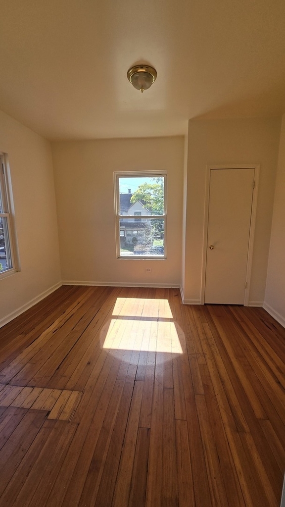 63 Hickory Street - Photo 7