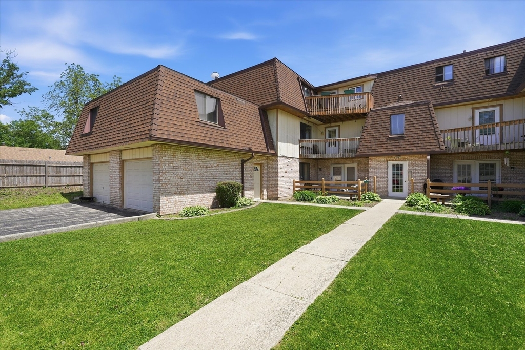 19444 Wolf Road - Photo 0