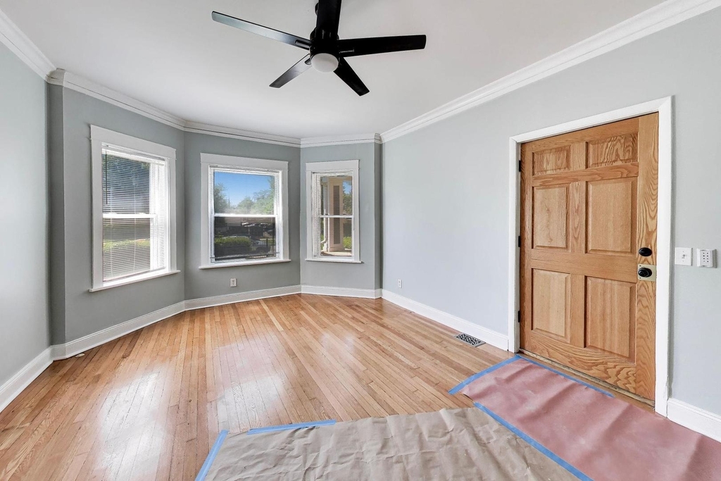 43 N Menard Avenue - Photo 4