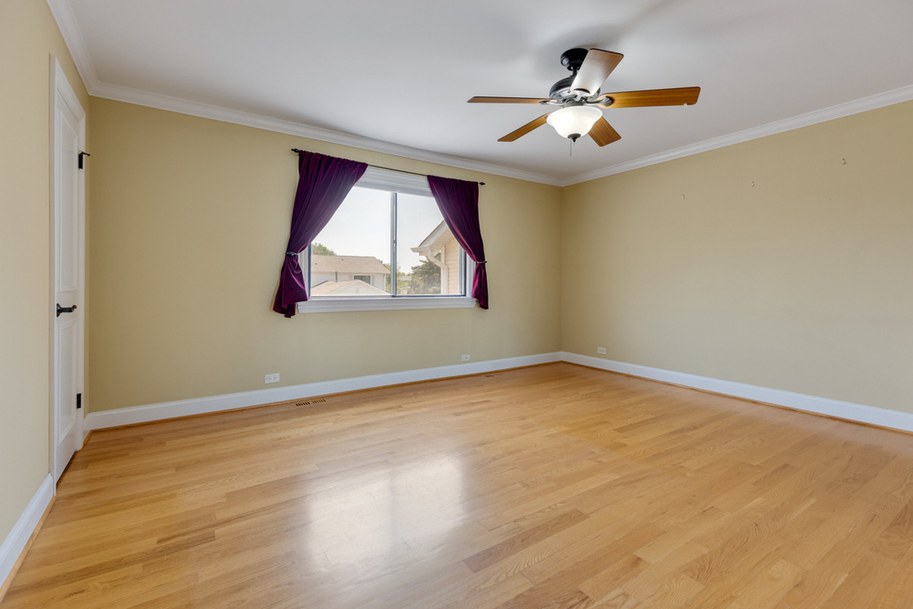 740 Lakeview Point - Photo 14
