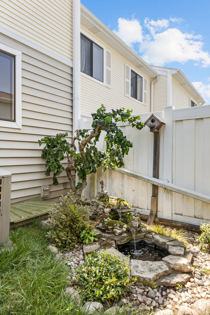 740 Lakeview Point - Photo 25
