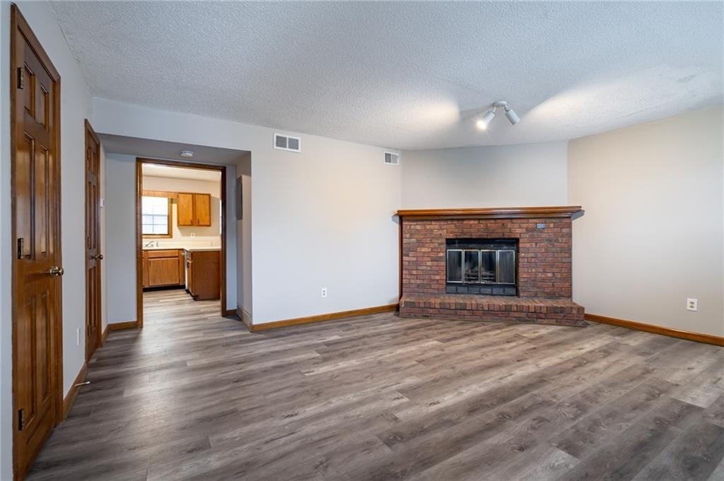 4050 Sand Wedge Circle Nw - Photo 2