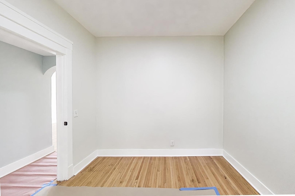 43 N Menard Avenue - Photo 21