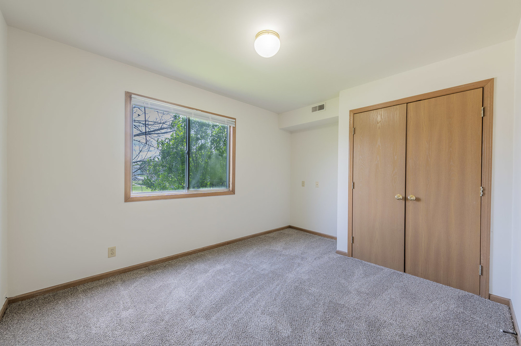915 Spiros Court - Photo 13