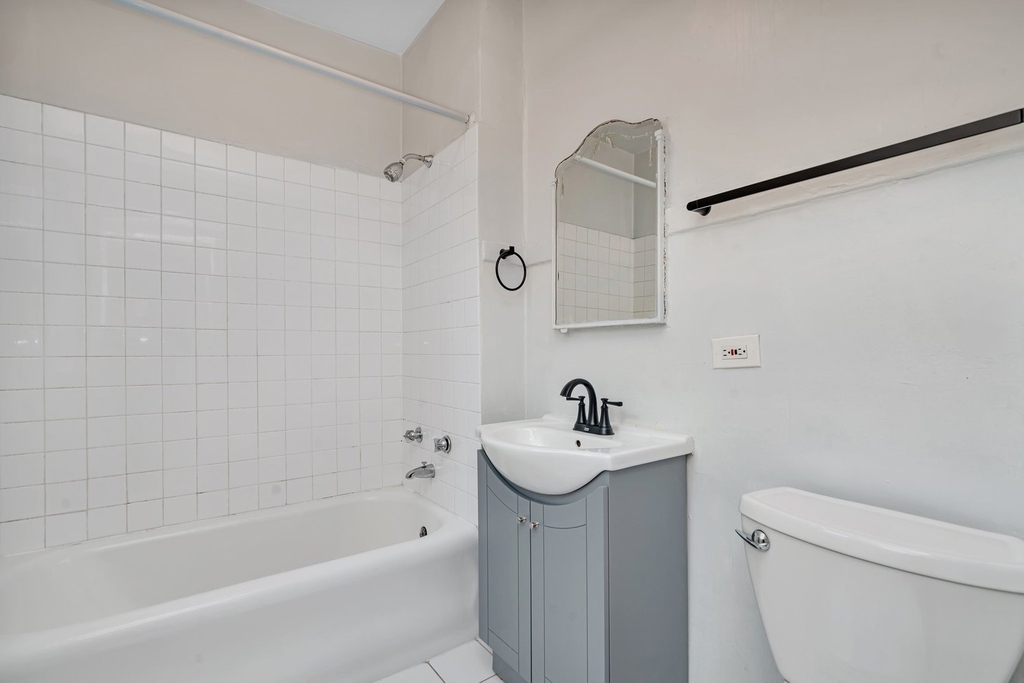 317 W Calendar Avenue - Photo 15