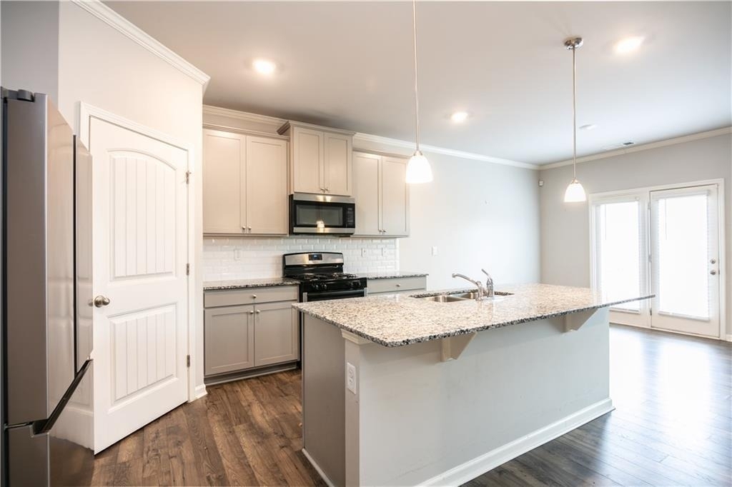 4377 Montberry Lane - Photo 4