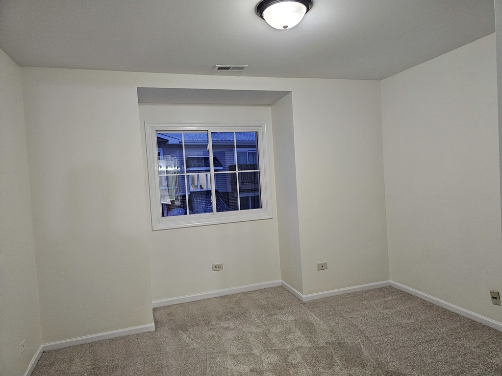 833 Village Quarter Road - Photo 22