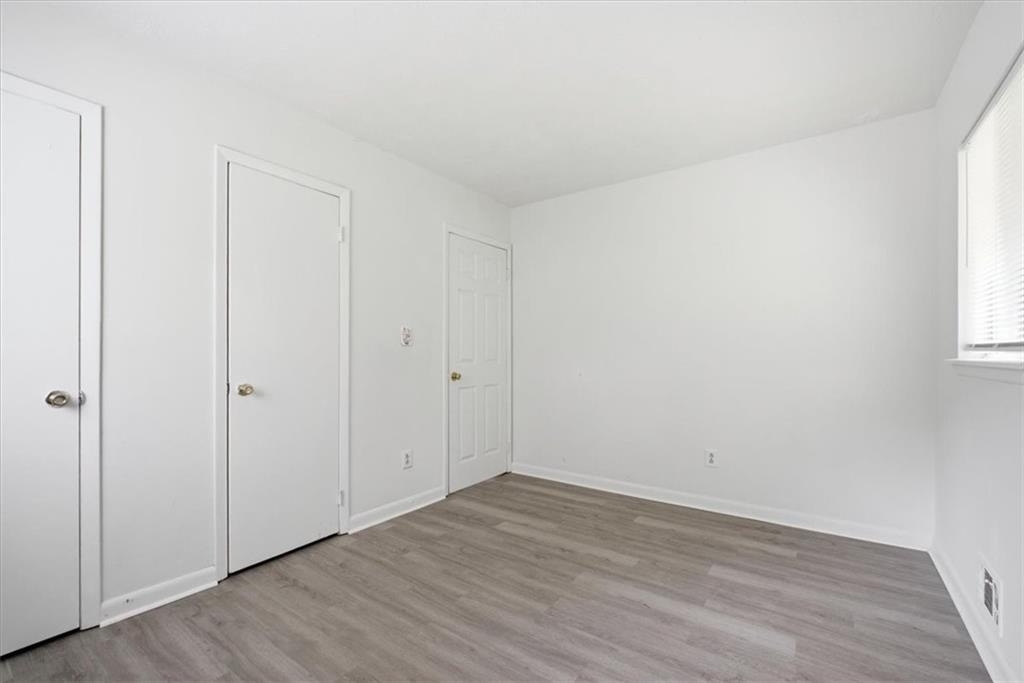 1947 Grange Drive Se - Photo 11
