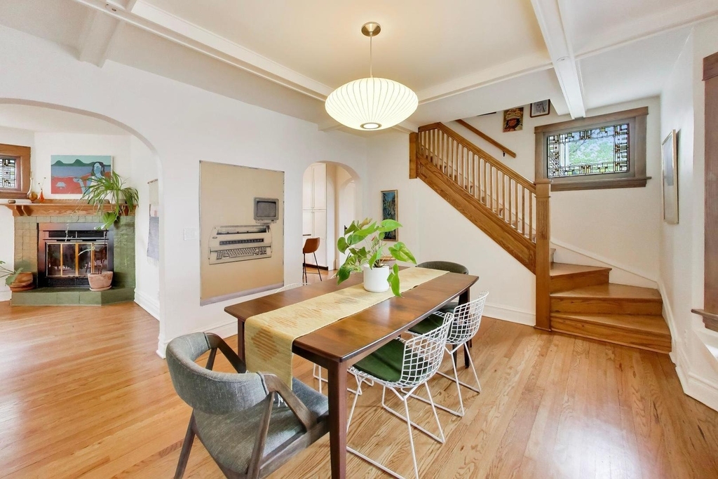 3926 N Ridgeway Avenue - Photo 8