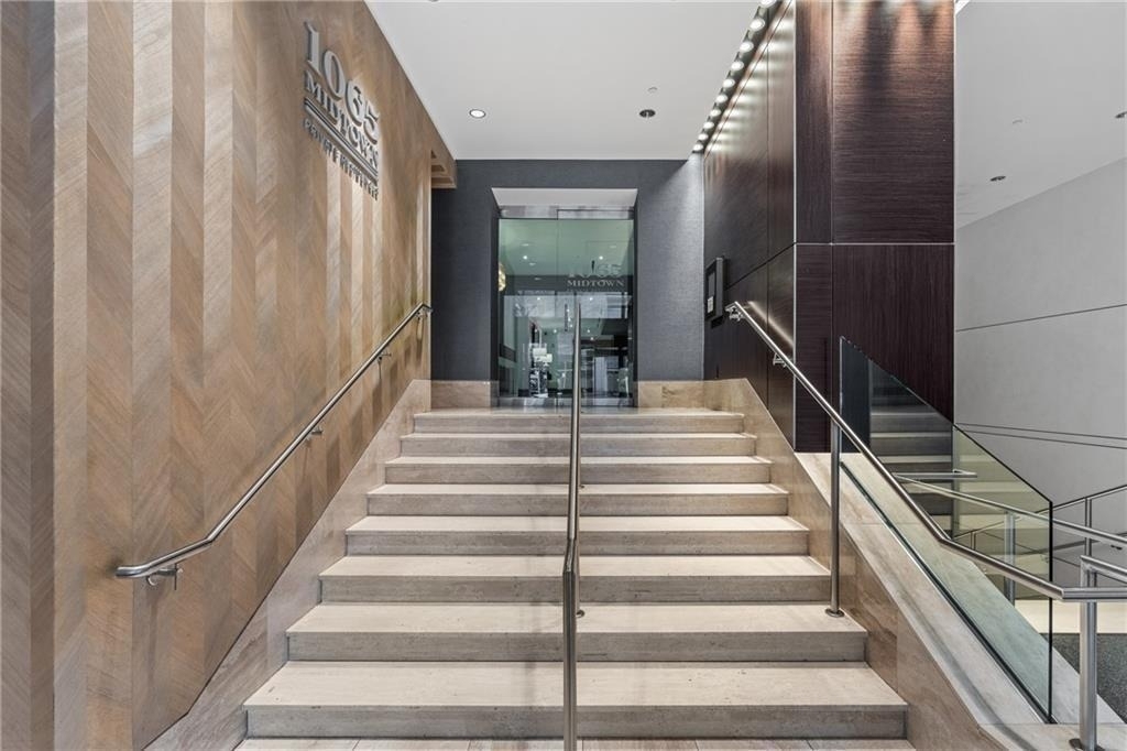 1065 Peachtree Street Ne - Photo 46