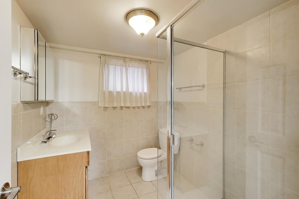 8212 W Walsh Lane - Photo 10